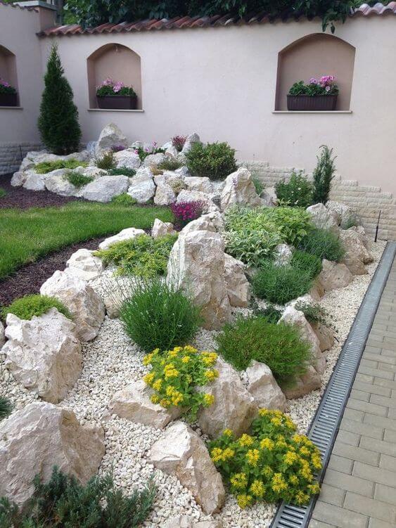 decoratiuni-gradina-munte