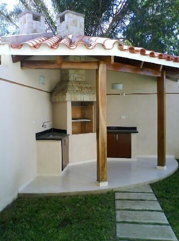 gradina-cu-foisor-pe-colt