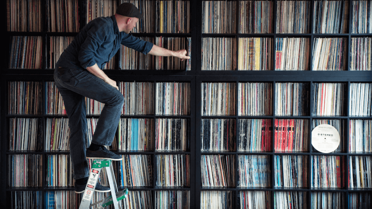 1.3 – Idei pentru cadouri aniversare de 50 de ani de casatorie – disc vinyl 2