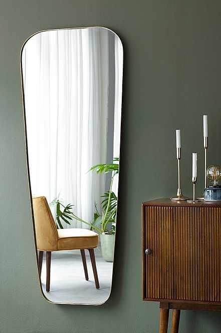 2.8. Stiluri de amenajare Design Vintage Oglinda