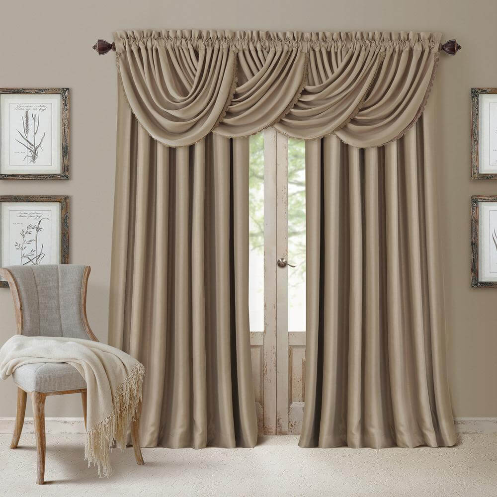 modele de perdele si draperii in stil clasic 1