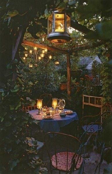 cina romantica in gradina
