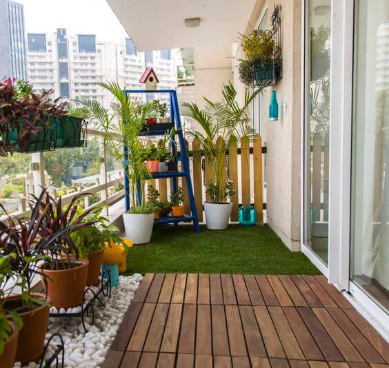 balcon mic cu verdeata